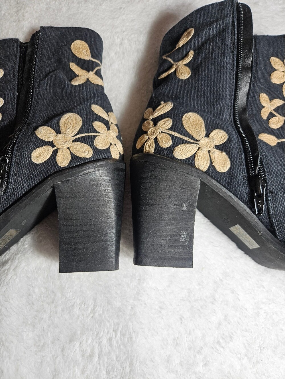 Free People Embroidered Barclay Black Ankle Boots with  Floral Embroidery - Picture 12 of 15